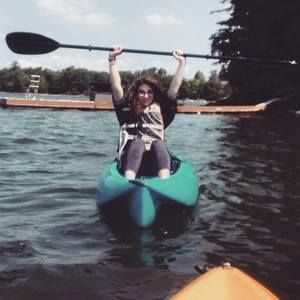 Meet your Posher, Cassandra